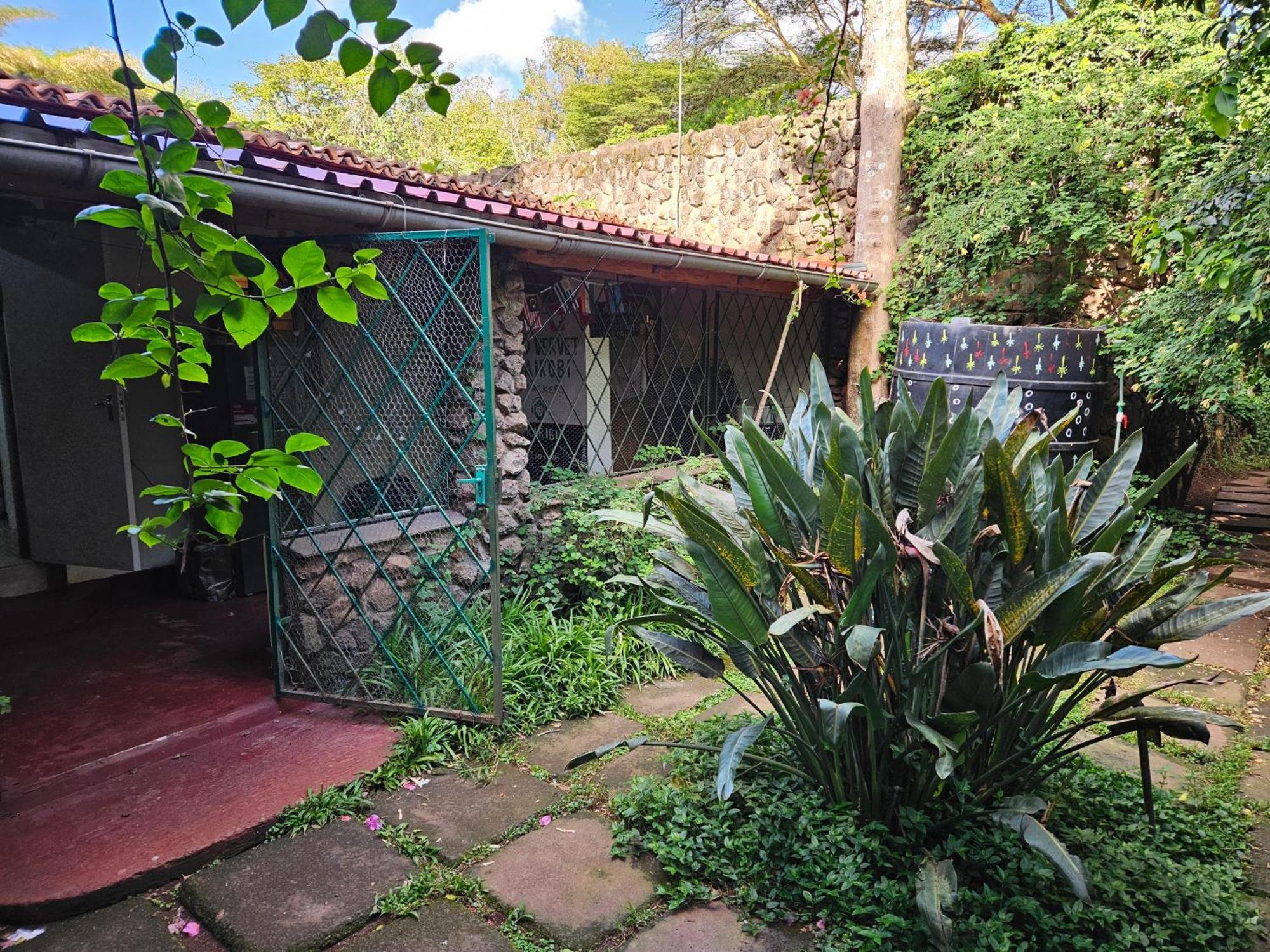 Mad Vervet Nairobi Backpackers Hostel Εξωτερικό φωτογραφία